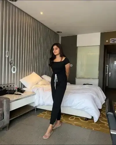 Lakhpat Call Girl Service